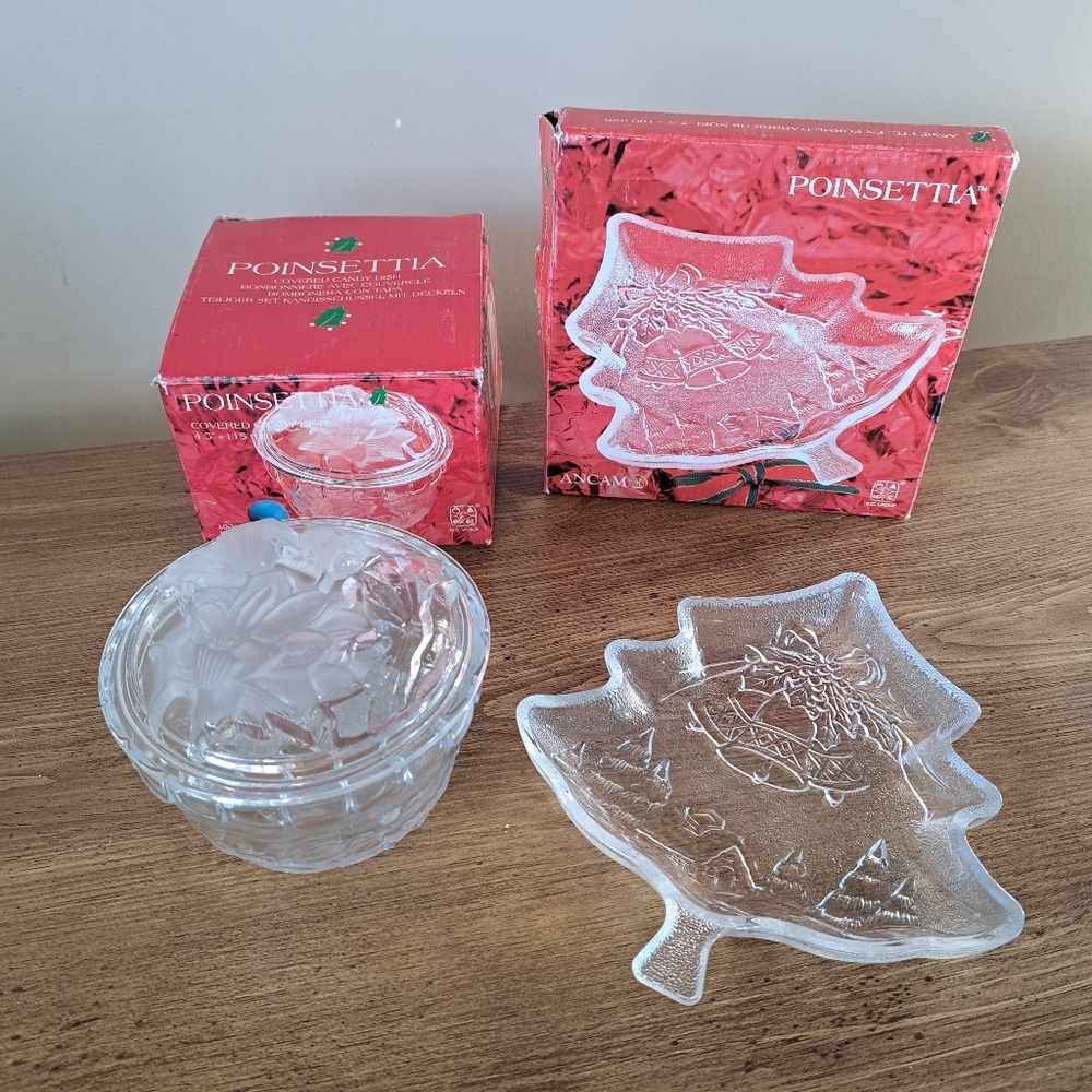 Poinsettia Glass Dish Set - Candy Dish And Christmas Tree Plate - 2pc Set - Vtg